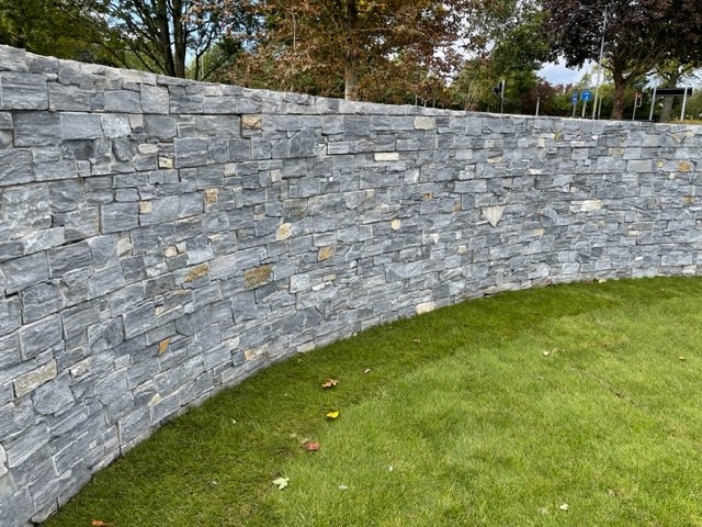 Stone cladding systems for your garden